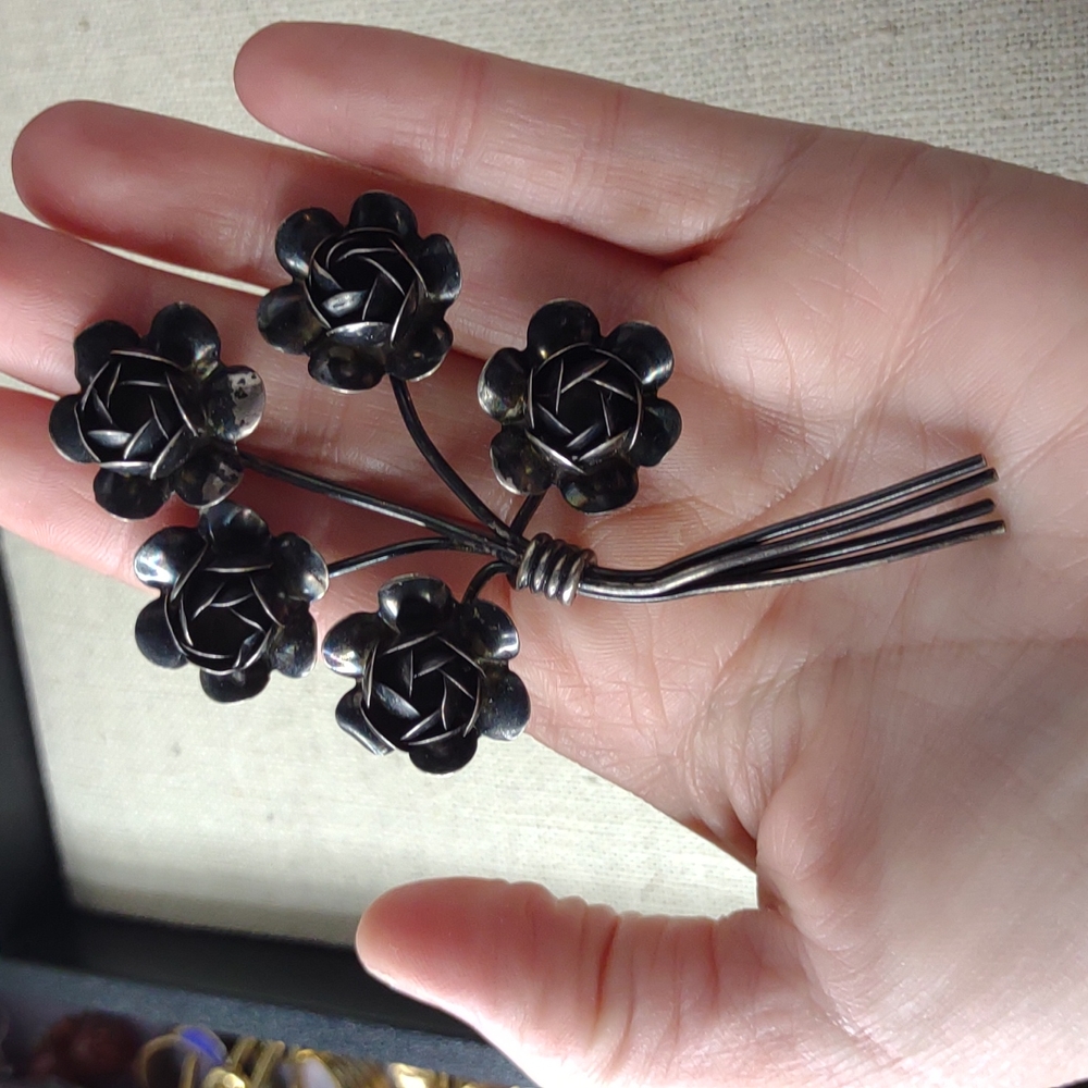Coro Pegasus Sterling Large Flower Bouquet Brooch